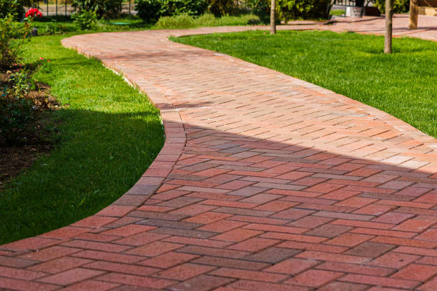 Best Driveway Pavers Installation  in Smithton, IL